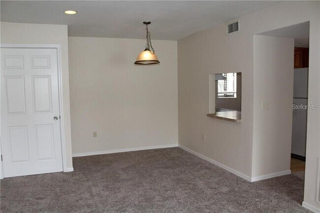 Building Photo - 3272 S Semoran Blvd