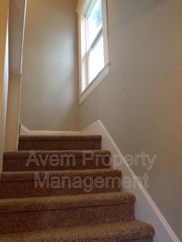 Foto del edificio - 7506 E Burnside St