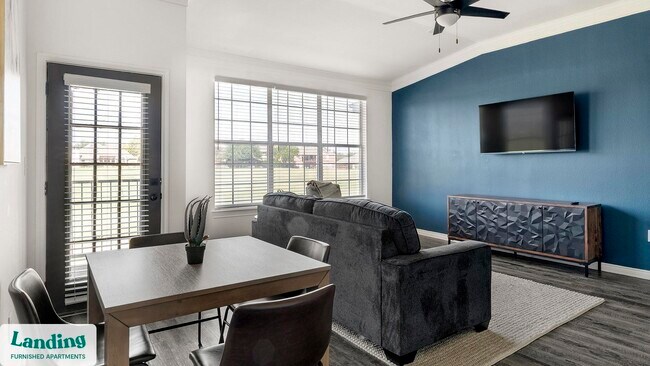 Building Photo - 9601 Custer Rd