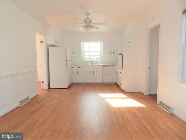 Building Photo - 108 Wilderness Ln