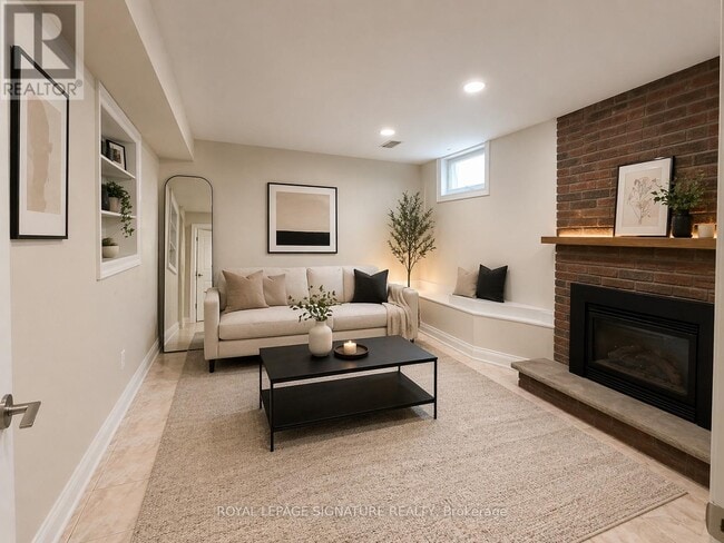 Building Photo - 3092 Knob Hill