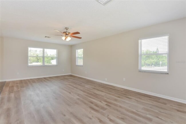Foto del edificio - 2801 Fern Ln