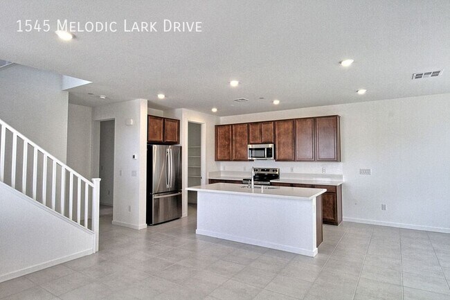 Foto del edificio - 1545 Melodic Lark Dr