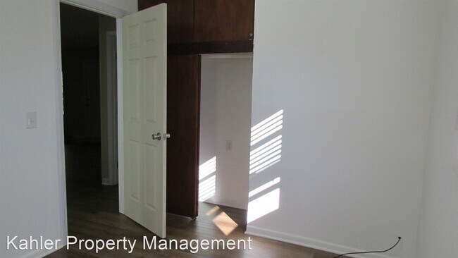 Building Photo - 2 br, 1 bath House - 2119 Ivy Ave