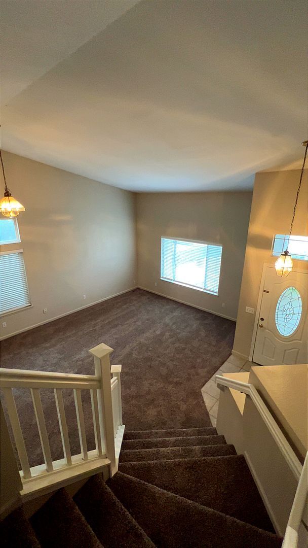 Foto del edificio - 2504 Ives St