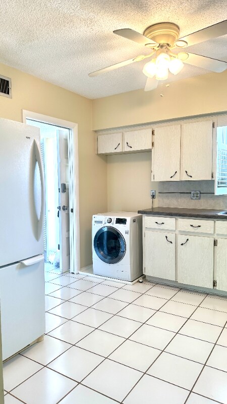 Primary Photo - 2410 Franciscan Dr