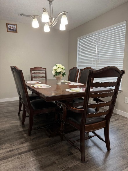 Photo - 1305 Willowsprings Ct House