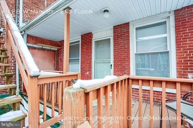 Building Photo - 2 bedroom in downtown Mechanicsburg