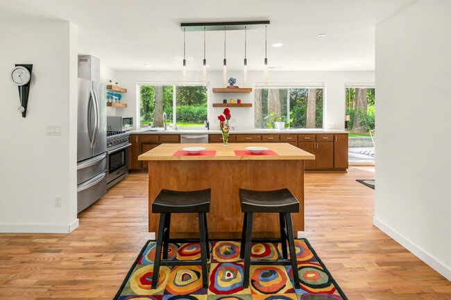 Photo - 13306 NE 72nd St House