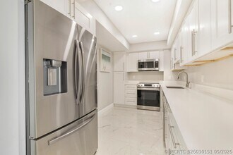 Building Photo - 3450 S Ocean Blvd