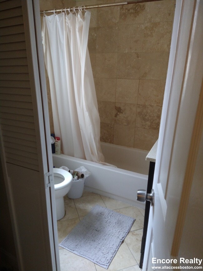 Foto del edificio - 1193 Commonwealth Ave