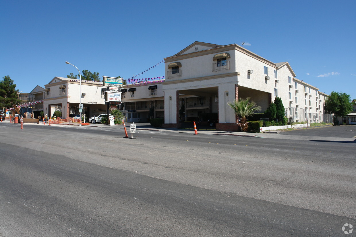 Building Photo - South Cove Apartments