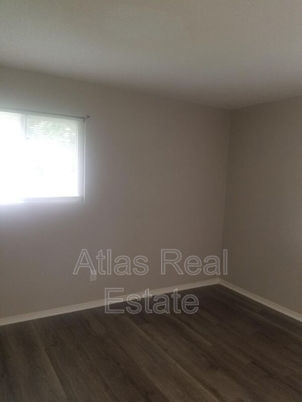 Foto del edificio - 9616-9618 East 23rd St S