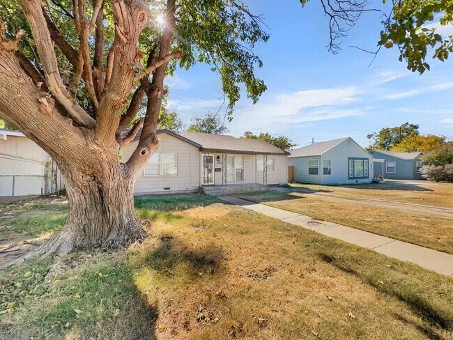 Foto del edificio - 3815 32nd St