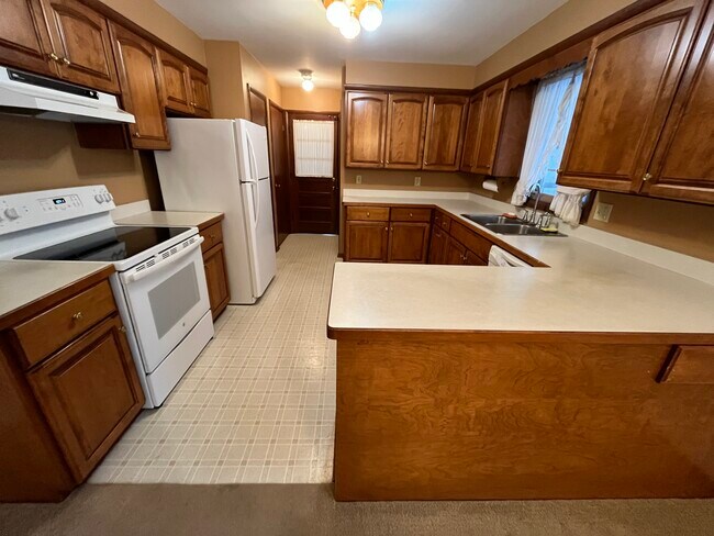 Foto del edificio - 350 W Mae Rose Ave