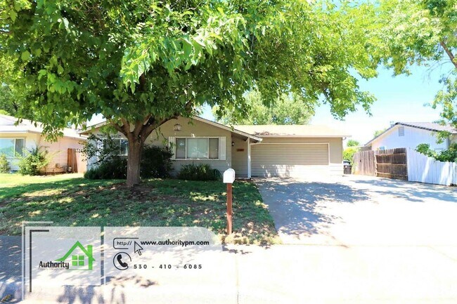 Building Photo - 2590 Saturn Skyway