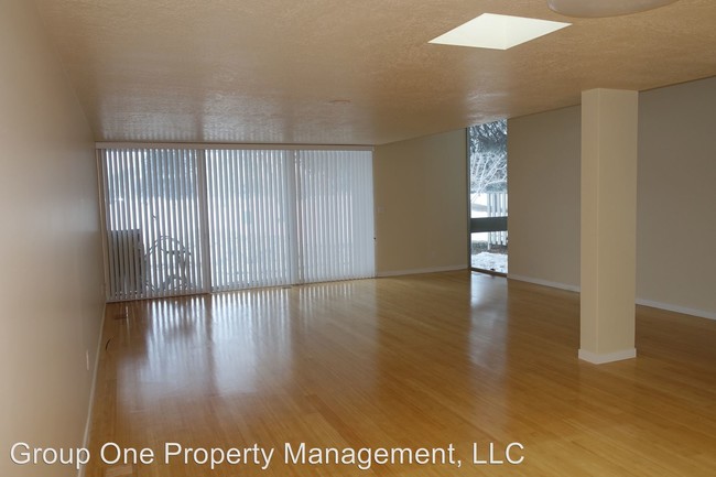 Building Photo - 1805 S Roosevelt St
