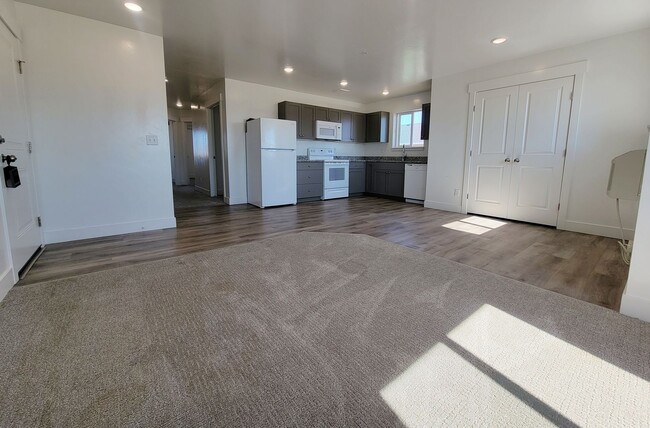 Building Photo - 6228 Freedom