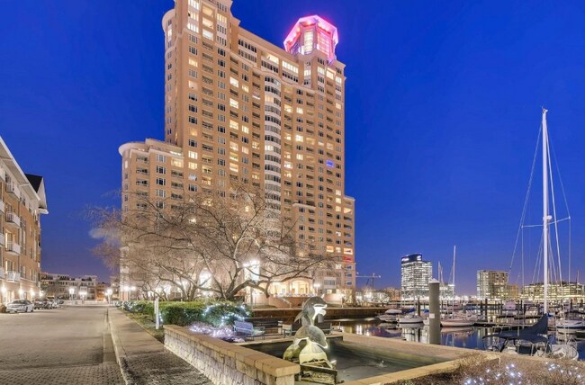 Building Photo - 100 Harborview Dr