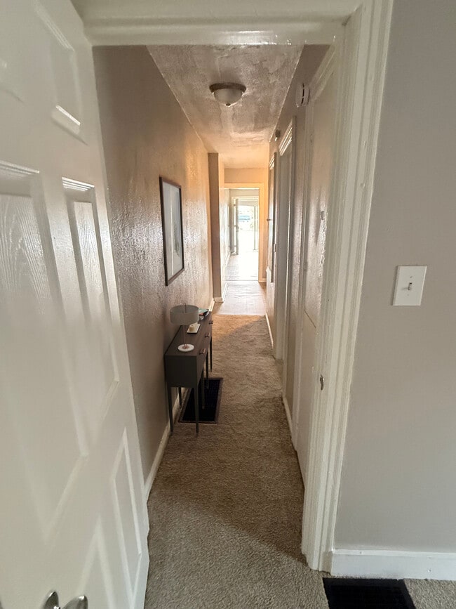 Foto del edificio - 2320 E 36th St