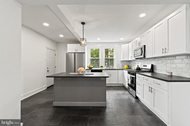 Building Photo - 7100 Limekiln Pike