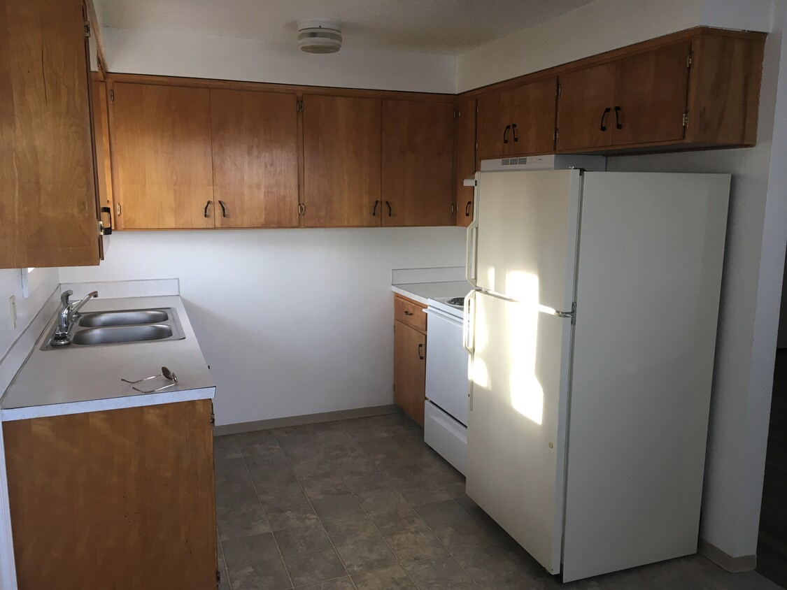Primary Photo - 4808 W Chestnut Ave