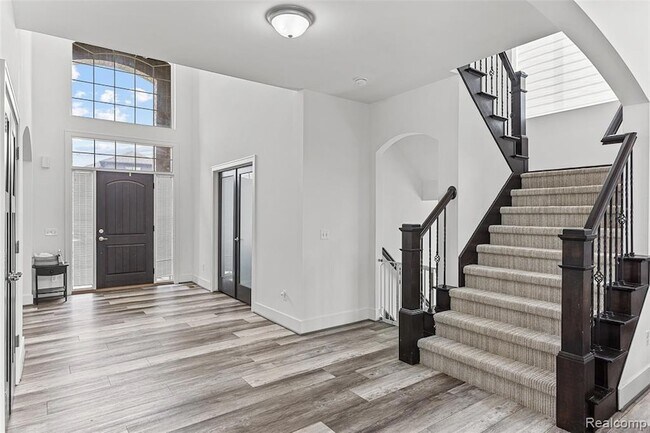 Foto del edificio - 55135 Hanford Ct