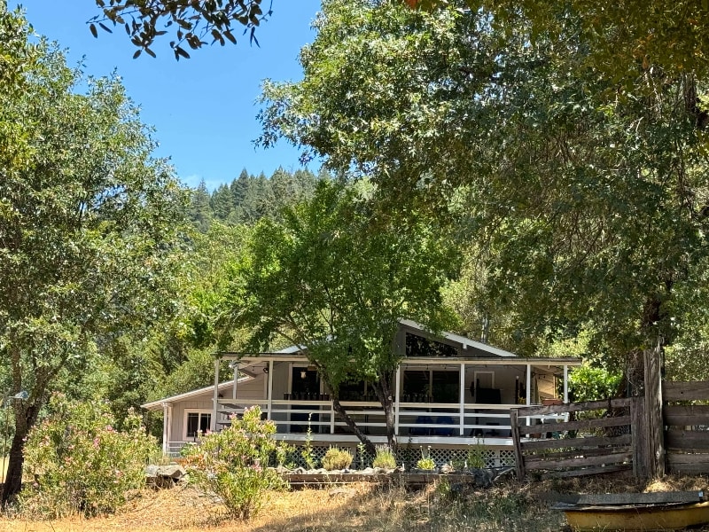Primary Photo - 42200 Covelo Rd