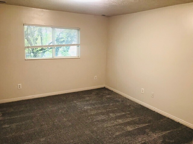 Foto del edificio - 643 26th St