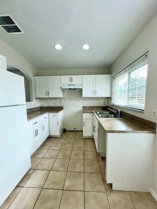 Foto del edificio - 2850 Osprey Cove Pl