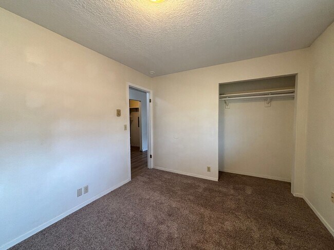 Foto del edificio - 98 Jackrabbit Ln