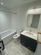 Building Photo - 1807 Larch St