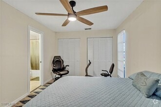 Building Photo - 15514 Crystal Lake Dr