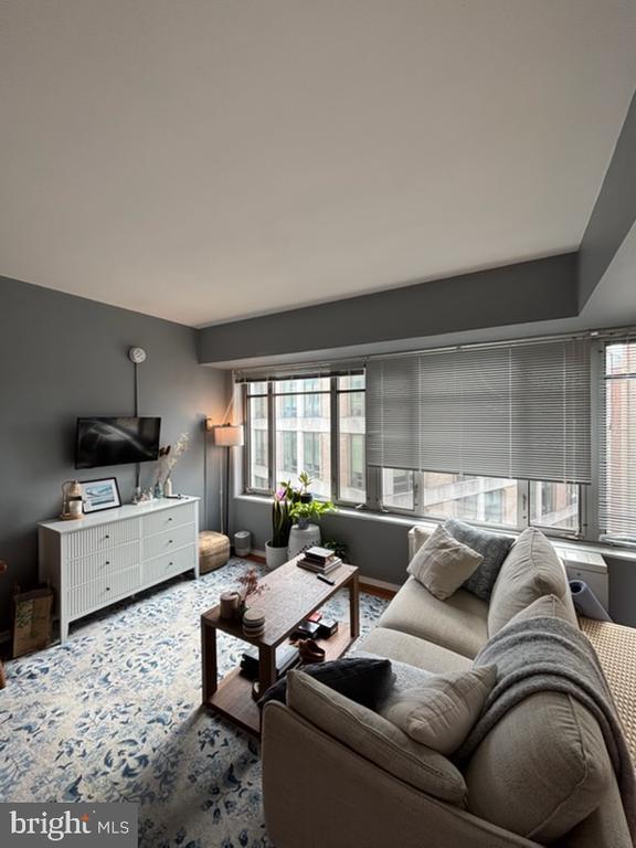 Foto del edificio - 1711 Massachusetts Ave NW