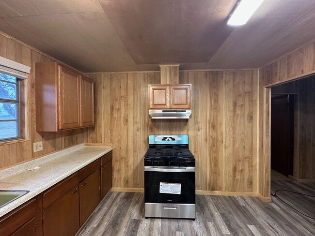 Building Photo - 35065 Paul Leblanc Ln