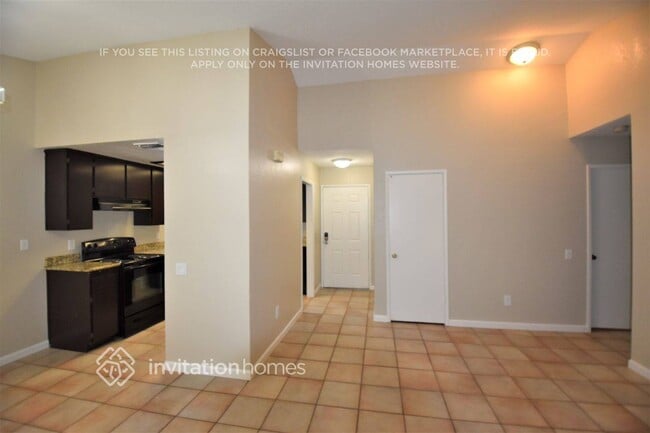 Building Photo - 7241 Old Nave Ct
