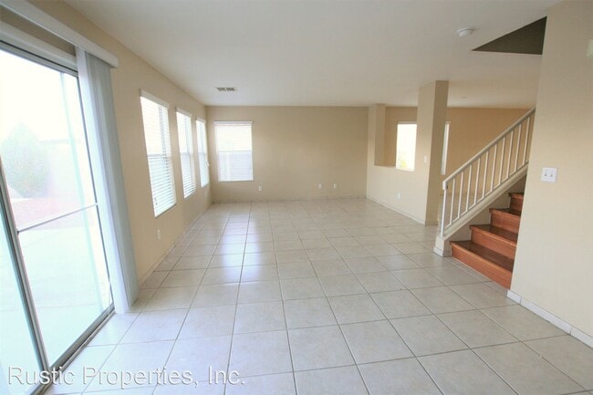 Building Photo - 4 br, 2.5 bath House - 8536 Hidden Pines Ave.