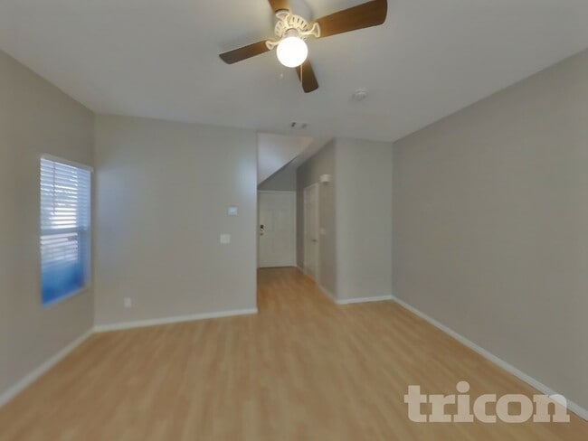 Foto del edificio - 1445 Little Spring Ct