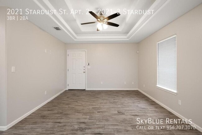 Building Photo - 2021 Stardust St