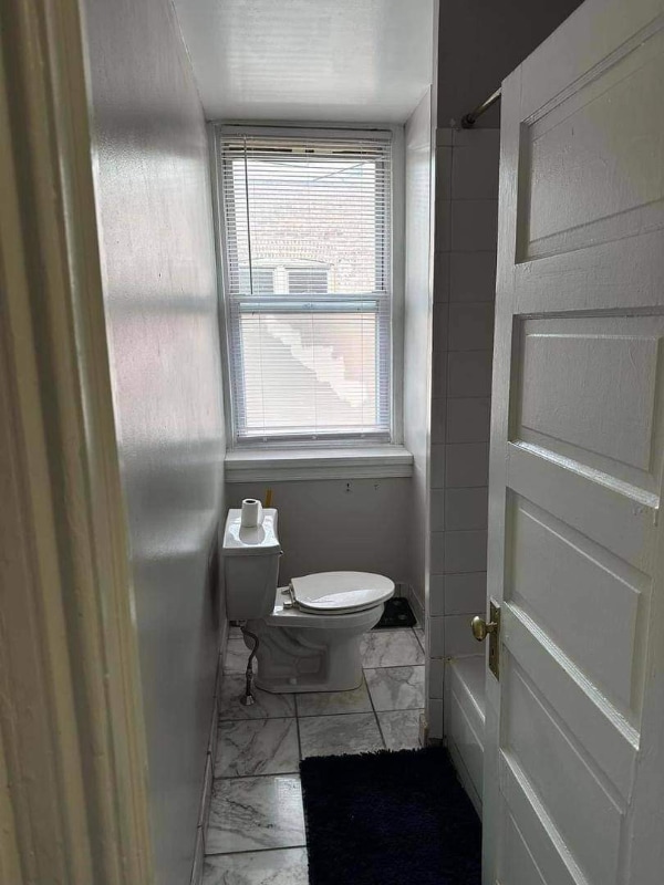 Foto del edificio - 48 W 75th St