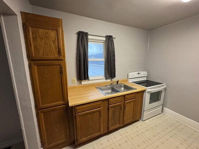 Foto del edificio - House available