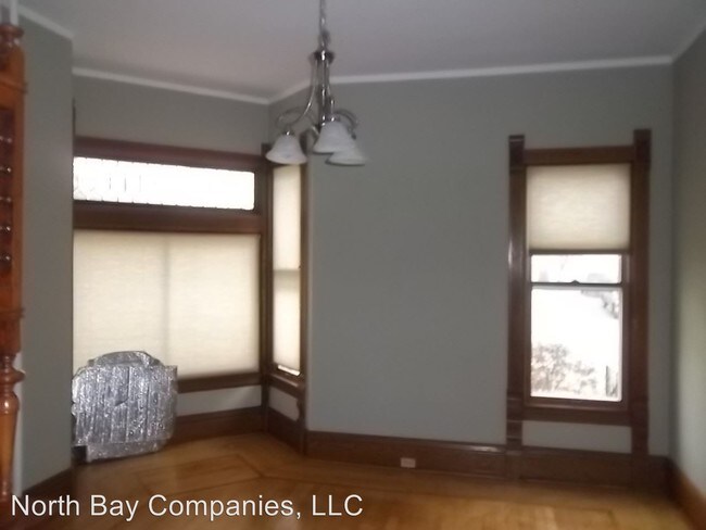 Foto del edificio - 6 br, 3 bath House - 1085 14th Ave SE