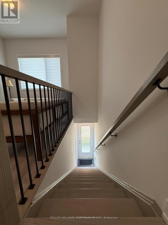 Building Photo - 3A Norbury Crescent