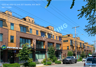 Building Photo - 3300 NE 65th St