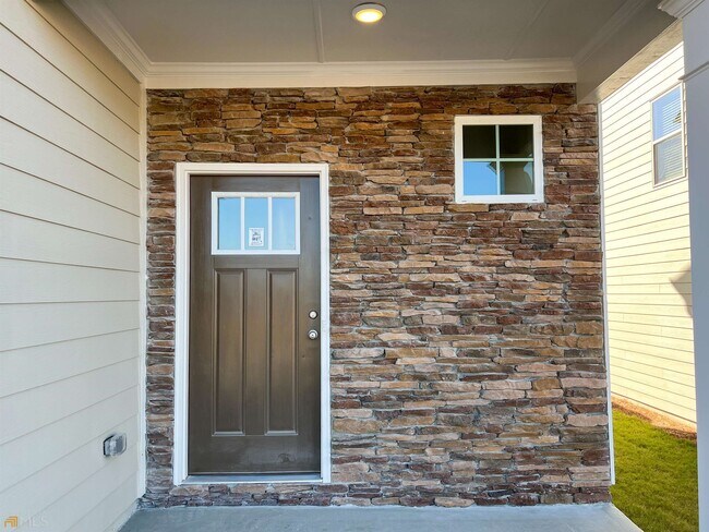 Building Photo - 2823 Aiden Ct