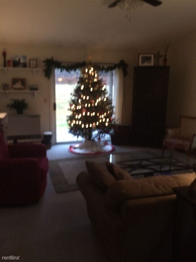 2 br, 1 bath - 66 Chapin Rd Apt 9 unit 1 - 2 br, 1 bath  - 66 Chapin Rd Apt 9 unit 1