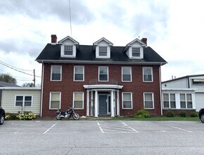 Building Photo - 1460 Lincoln Way E