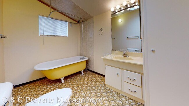 Foto del edificio - 2 br, 1 bath House - 763 Laine Street