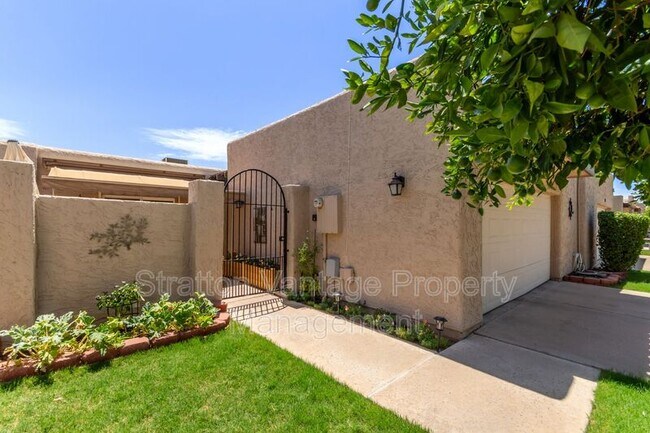 Building Photo - 3345 E University Dr