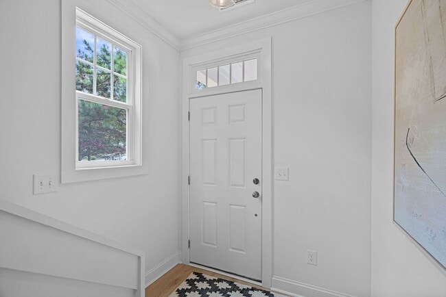 Photo - Minutes to Uptown, NoDa & Camp North End Townhome